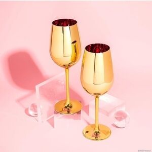 Gold Barbie wine glasses​